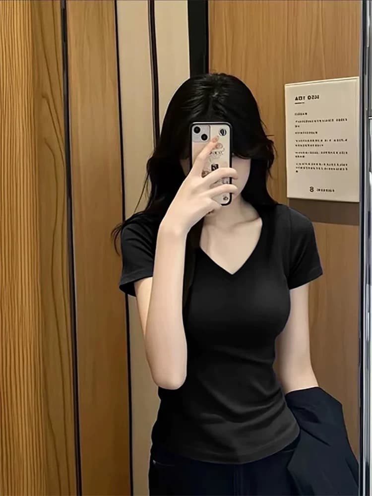 아메리칸 핫걸 긍정적 인 어깨 V넥 반팔 티셔츠 여성 여름 기초 섹션 다용도 몸매 가꾸기 슬림해 보이는 꽃 회색 만나는 맨위 상세 이미지 1