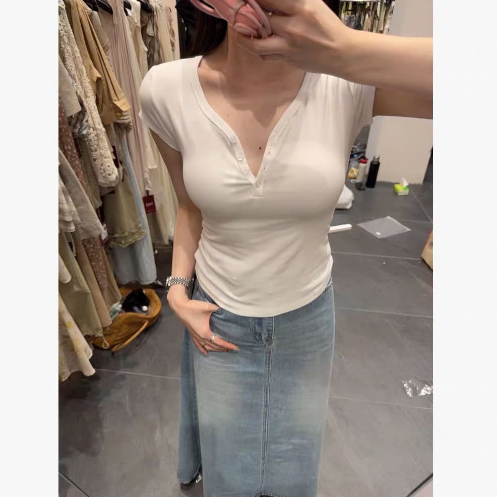아메리칸 레트로 V넥 단추 반팔 티셔츠 여성 봄 여름 새로운 인사이드 가져 가라. 몸매 가꾸기 슬림해 보이는 쇼트 스타일 핫걸 아름다운 맨위