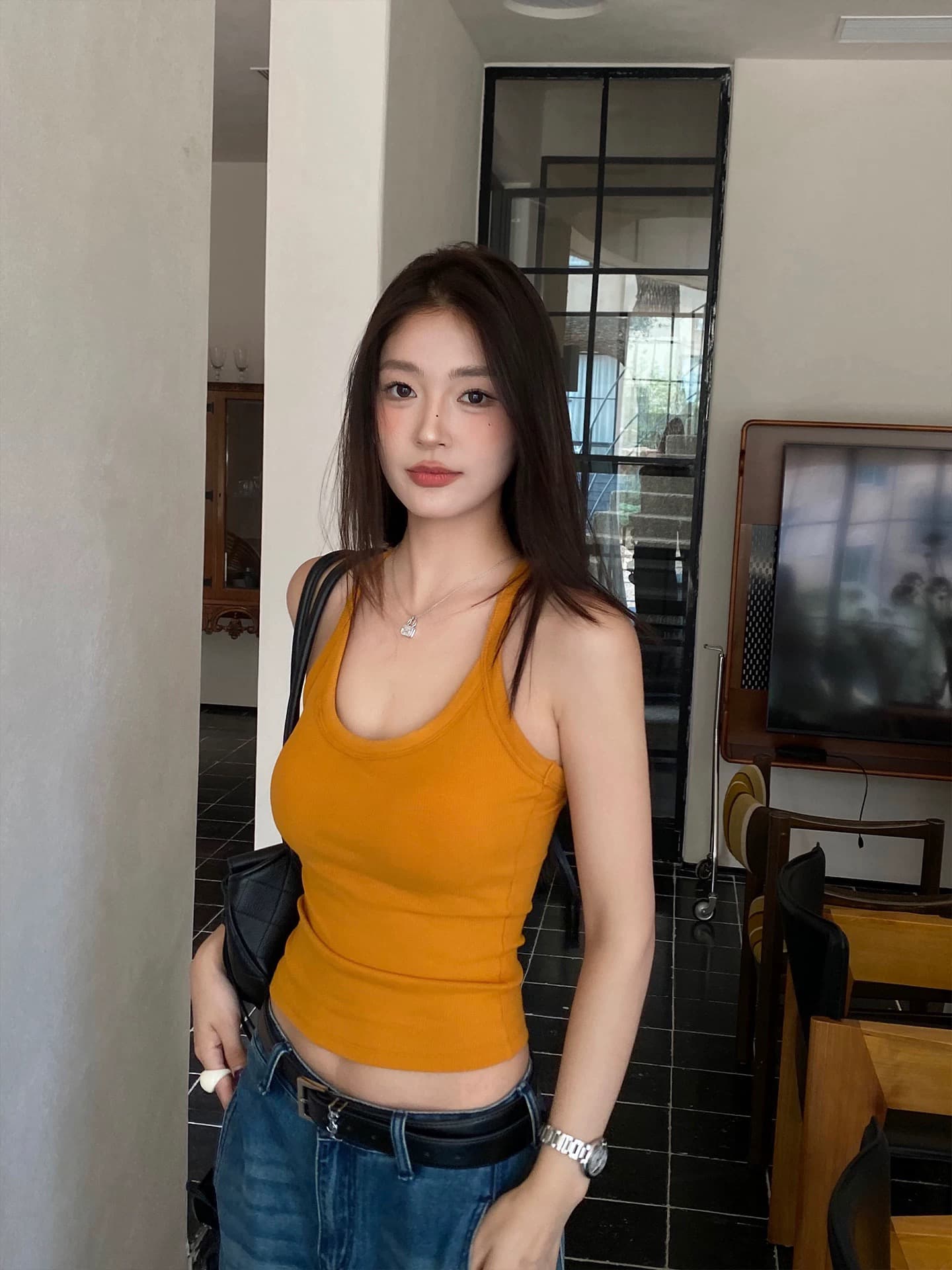 용 자매 주황색 주황색 행침 목 행침 벨트 가슴 패드 여성 외출용 2026 여름 새로운 아름다운 조끼 민소매 작은 맨위 상세 이미지 1