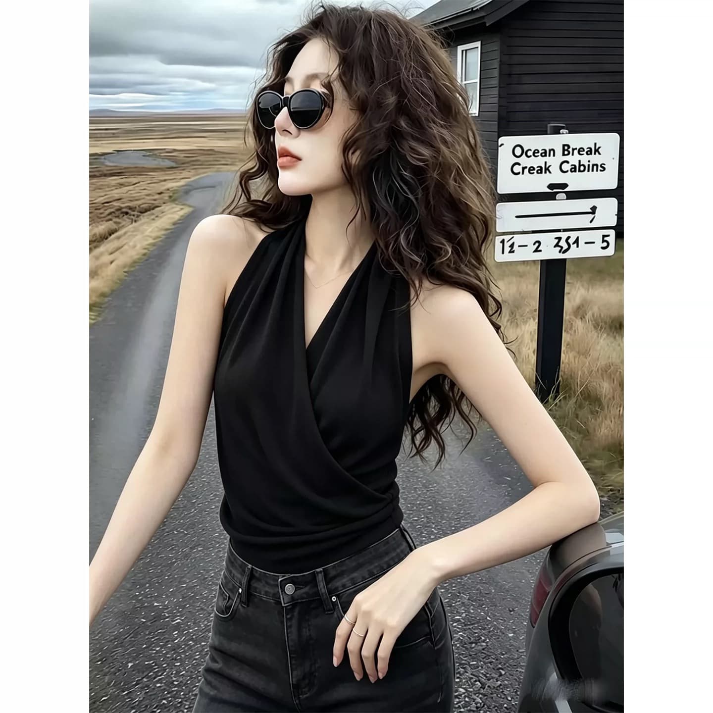 레트로 핫걸 바람 V넥 행침 목 캐미솔 2026 여름 주름 몸매 가꾸기 슬림해 보이는 아름다움 뒤로 외출용 맨위 이미지 2