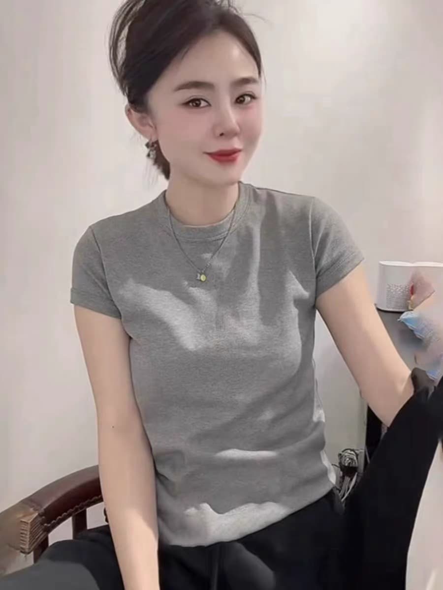단색 긍정적 인 어깨 한 부서 몸매 가꾸기 라운드 넥 반팔 티셔츠 여성 여름 디자인 센스 작은 키 유럽 상품 다용도 맨위 트렌디 상세 이미지 4