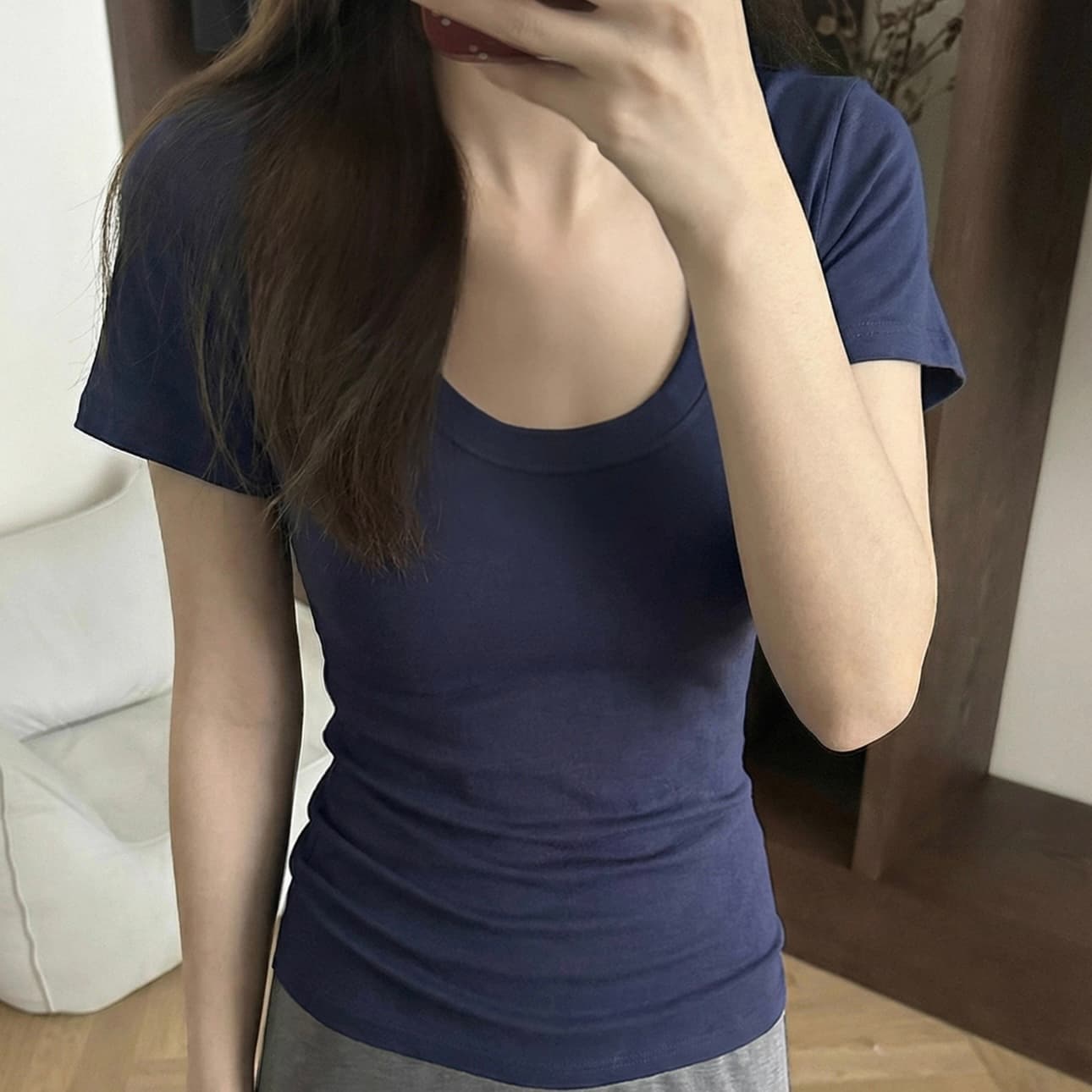 해군 u 칼라 반팔 티셔츠 여성 여름 몸매 가꾸기 슬림해 보이는 기초 만나는 인사이드 가져 가라. 긍정적 인 어깨 의류 상세 이미지 1