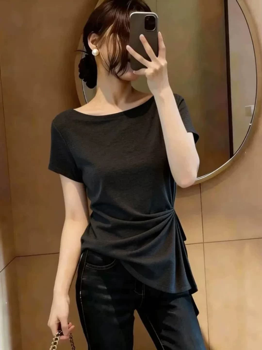 캐주얼 바람 고유 한 클래식 섹션 절묘한 비대칭 주름 반팔 티셔츠 몸매 가꾸기 슬림해 보이는 디자인 센스 품격 맨위