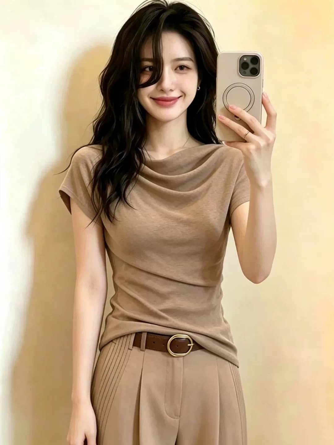 캐주얼 바람 고유 한 클래식 섹션 절묘한 비대칭 주름 반팔 티셔츠 몸매 가꾸기 슬림해 보이는 디자인 센스 품격 맨위 상세 이미지 7