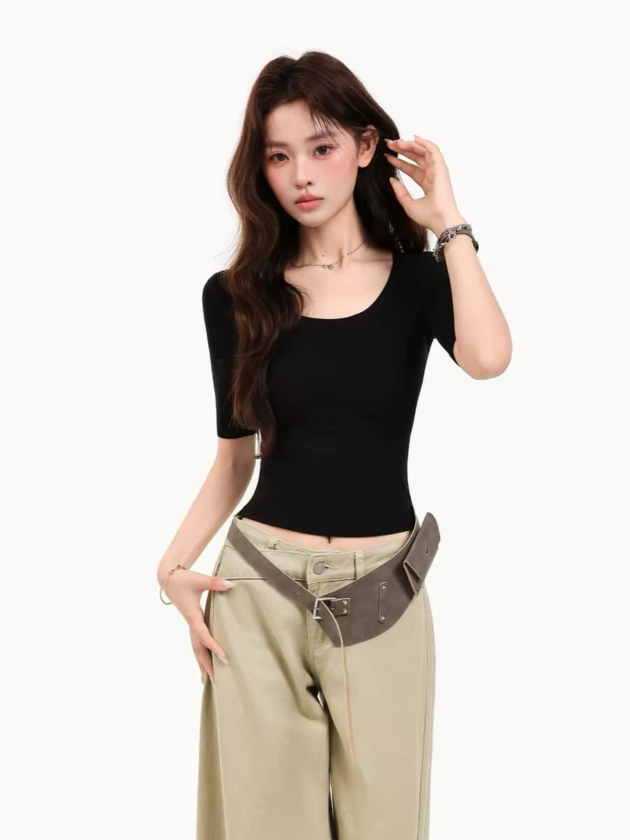 검정색 u 칼라 반팔 티셔츠 여성 2026 새로운 여름 핫걸 몸매 가꾸기 긍정적 인 어깨 미니멀리즘 인사이드 잡아라. 의류 상세 이미지 6