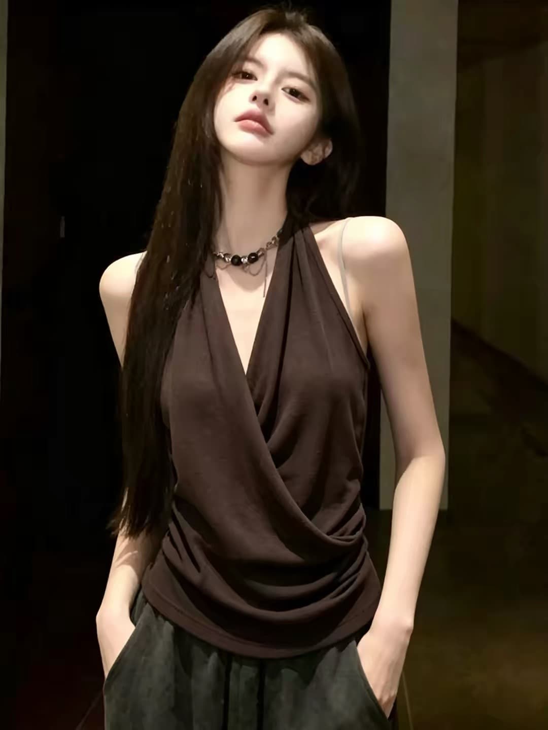 아메리칸 핫걸 커피 색상 십자가 행침 목 캐미솔 외출용 여름 느슨함 센스 백리스 섹시함 민소매 맨위 상세 이미지 1