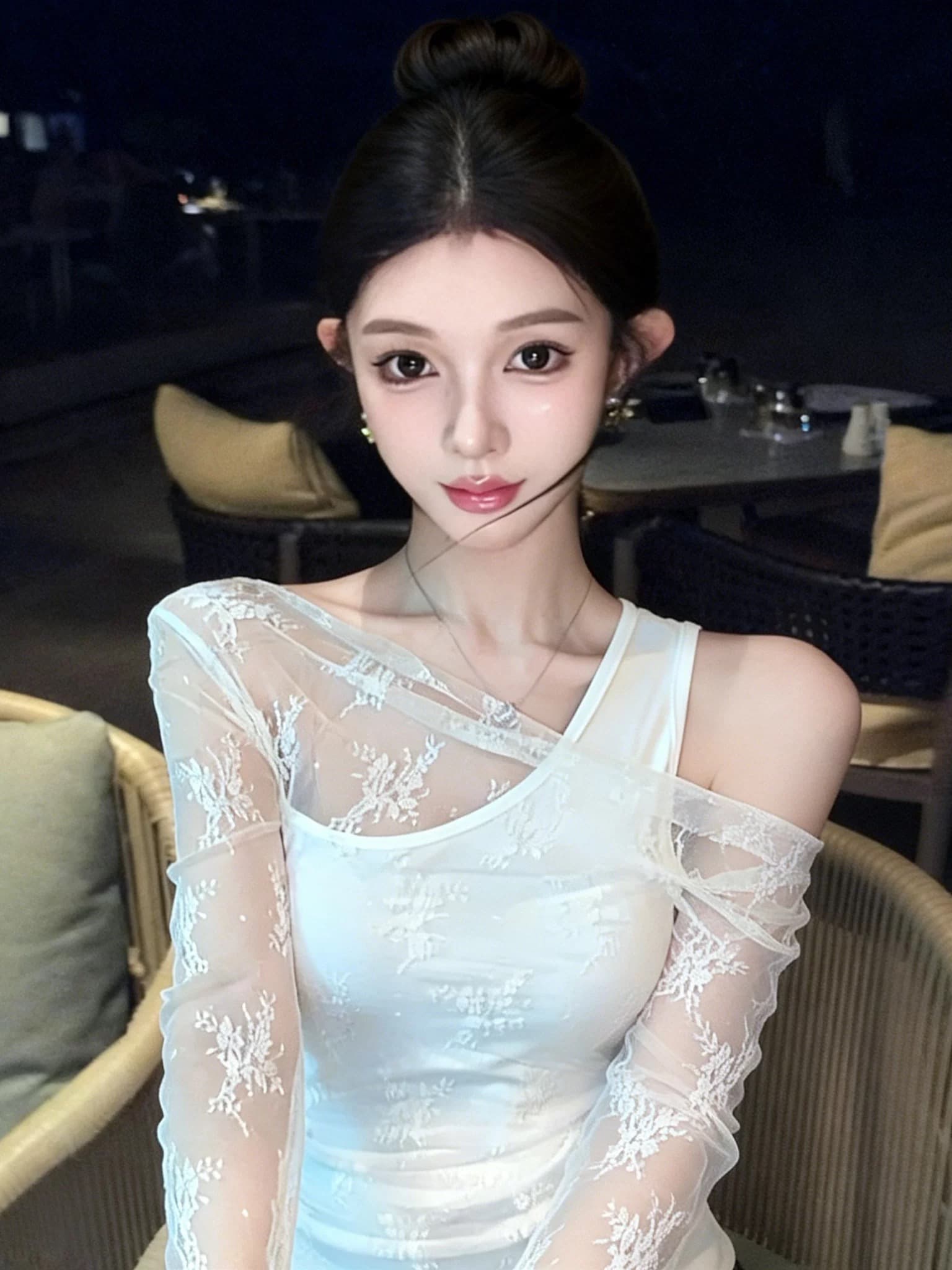 섹시함 홀로우 아웃 레이스 조각 긴팔 티셔츠 여성 2026 년 여름 Chic 세련된 몸매 가꾸기 슬림해 보이는 시스루 맨위 상세 이미지 5