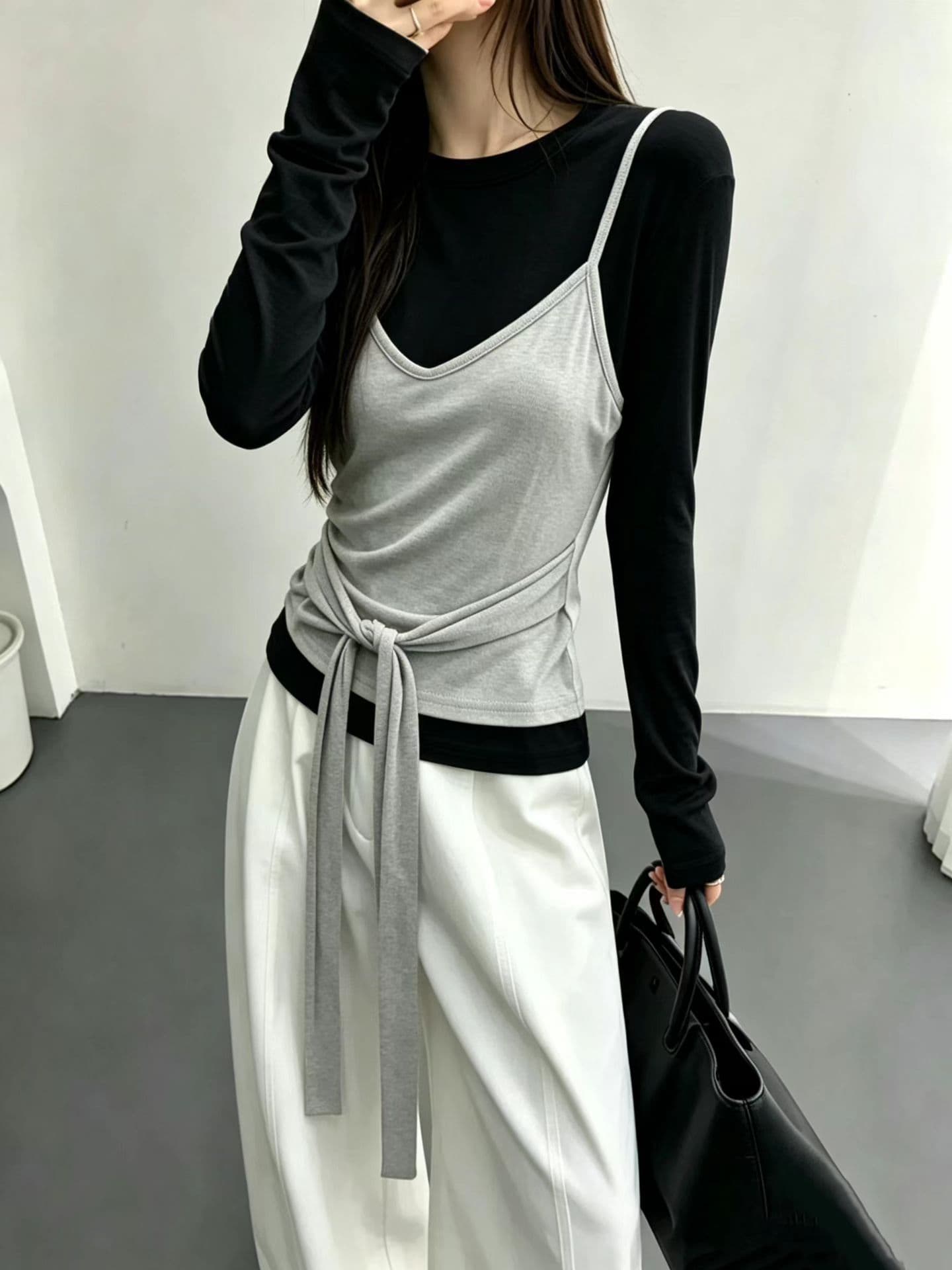 배색 패치워크 페이크 레이어드 긴팔 티셔츠 여성 조기 가을 착용 가져 가라. 디자인 센스 작은 대중 스택 착용 슬립 슬림해 보이는 맨위 상세 이미지 8