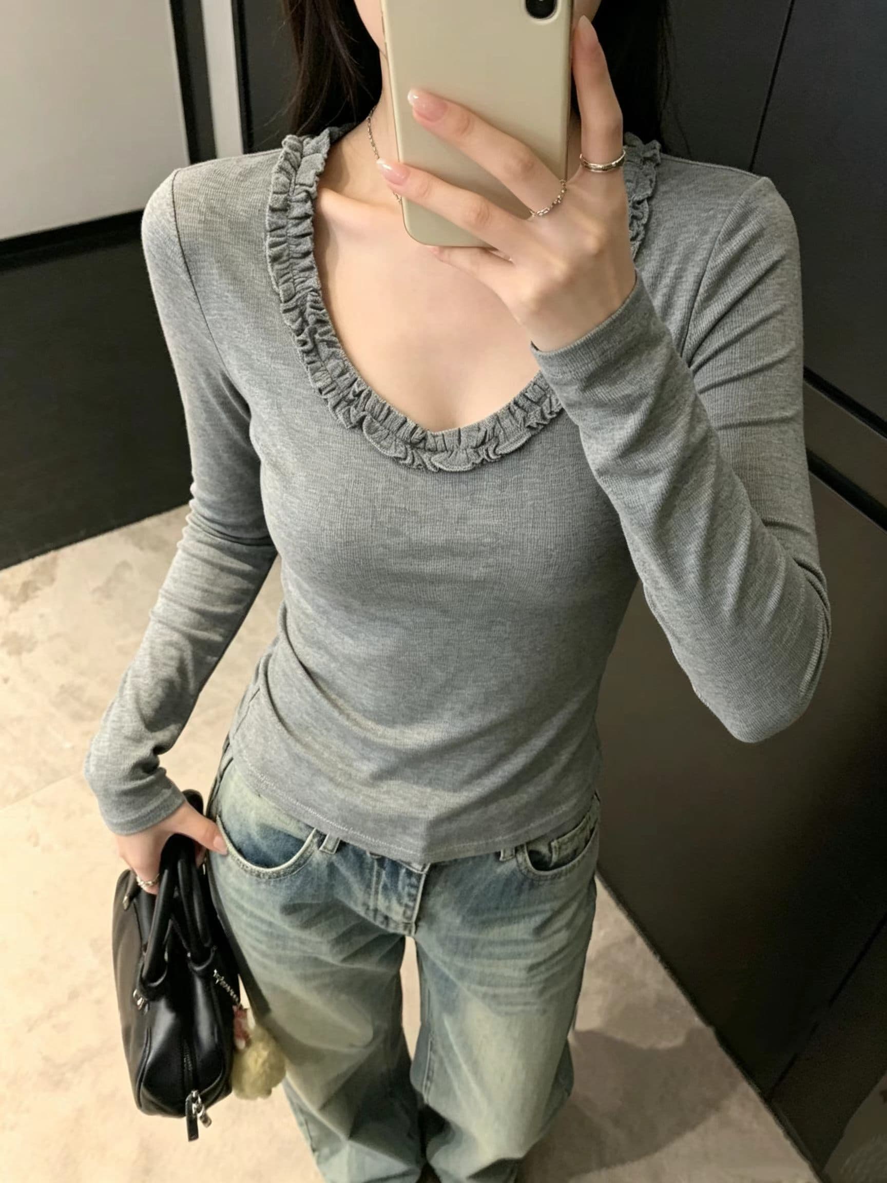 한국 동대문 가을 새로운 품격 프릴 u 칼라 긴팔 티셔츠 여성 몸매 가꾸기 주름 장식 허리 수축 긍정적 인 어깨 의류 이미지 2