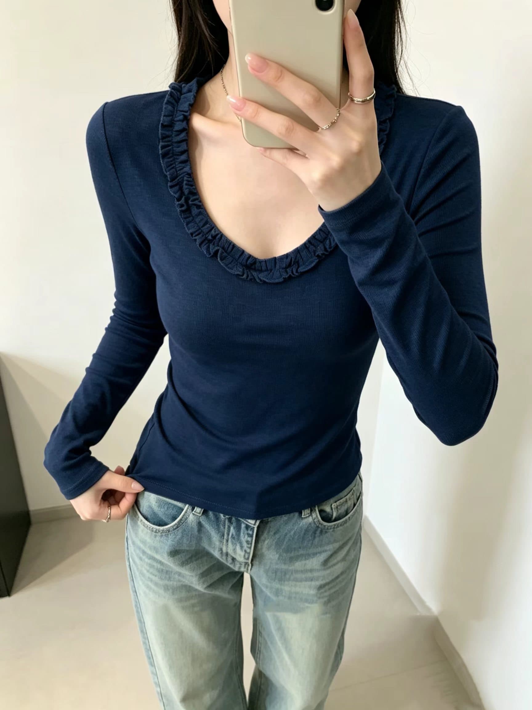 한국 동대문 가을 새로운 품격 프릴 u 칼라 긴팔 티셔츠 여성 몸매 가꾸기 주름 장식 허리 수축 긍정적 인 어깨 의류 상세 이미지 6