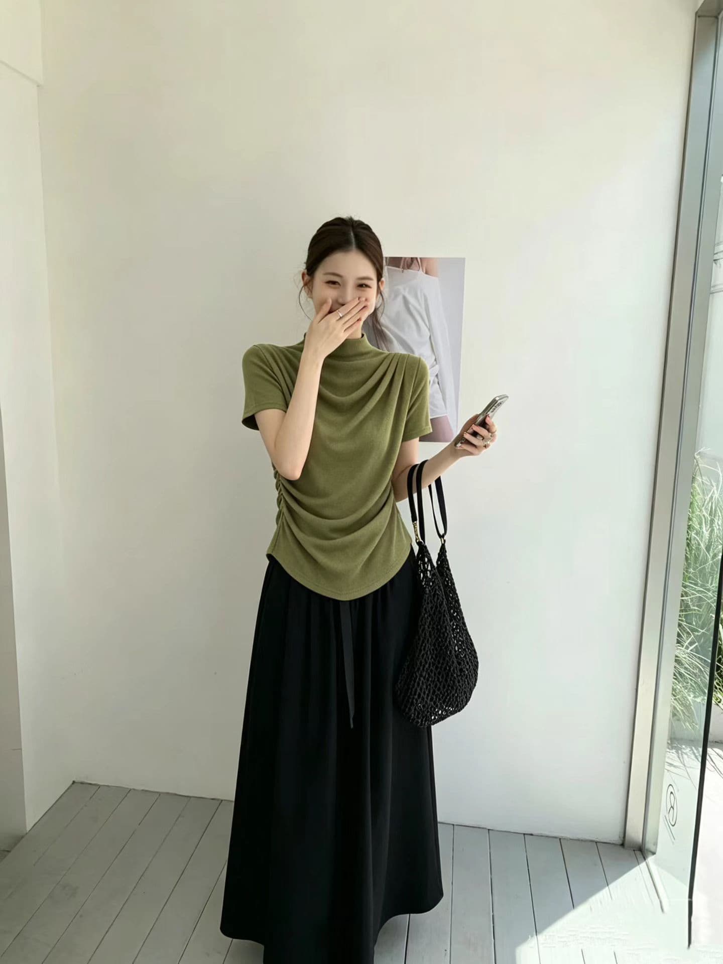 프랑스식 반하이넥 불규칙 주름 반팔 티셔츠 여성 2026 여름 새로운 디자인 센스 품격 허리 수축 맨위 상세 이미지 4