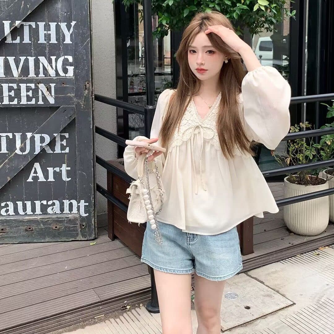 새로운 슈퍼 요정 소녀 센스 작은 대중 레이스 업 셔츠 긴팔 V넥 레이스 쉬폰 프랑스식 벌룬 소매 맨위 이미지 2