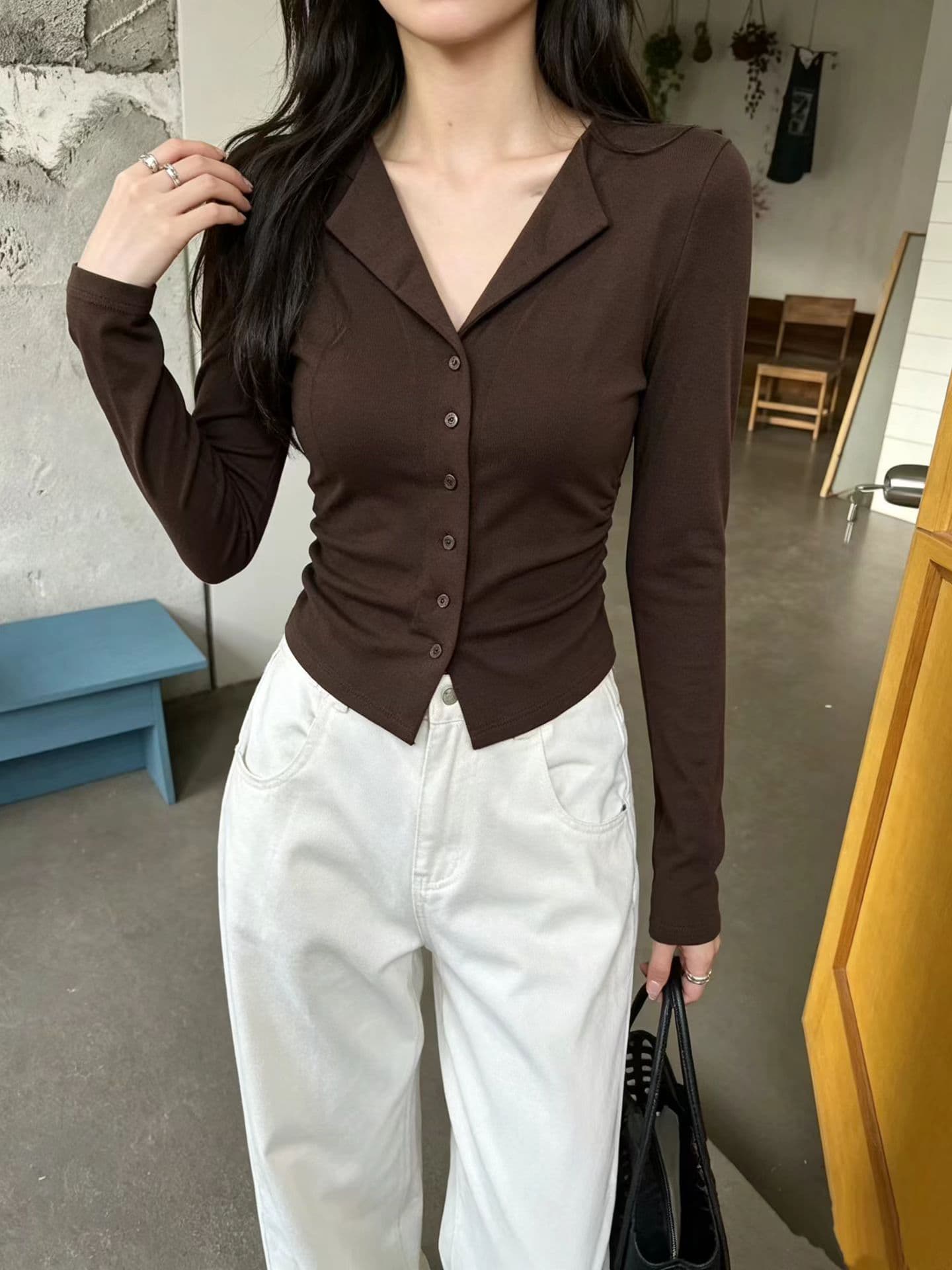 V넥 긍정적 인 어깨 긴팔 맨위 여성 미니멀리즘 다용도 가을 몸매 가꾸기 인사이드 가져 가라. 기본 셔츠 폴로 칼라 티셔츠 2026 새로운 상세 이미지 2