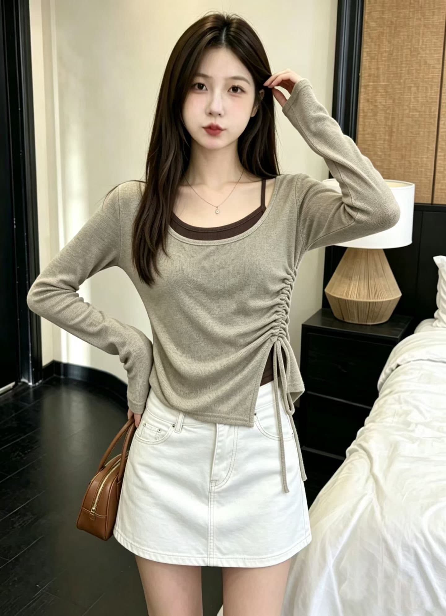 열세 개 한 부서 달콤함 순수한 욕망 바람 몸매 가꾸기 긴팔 티셔츠 여성 배색 디자인 센스 페이크 레이어드 펌프 로프 맨위