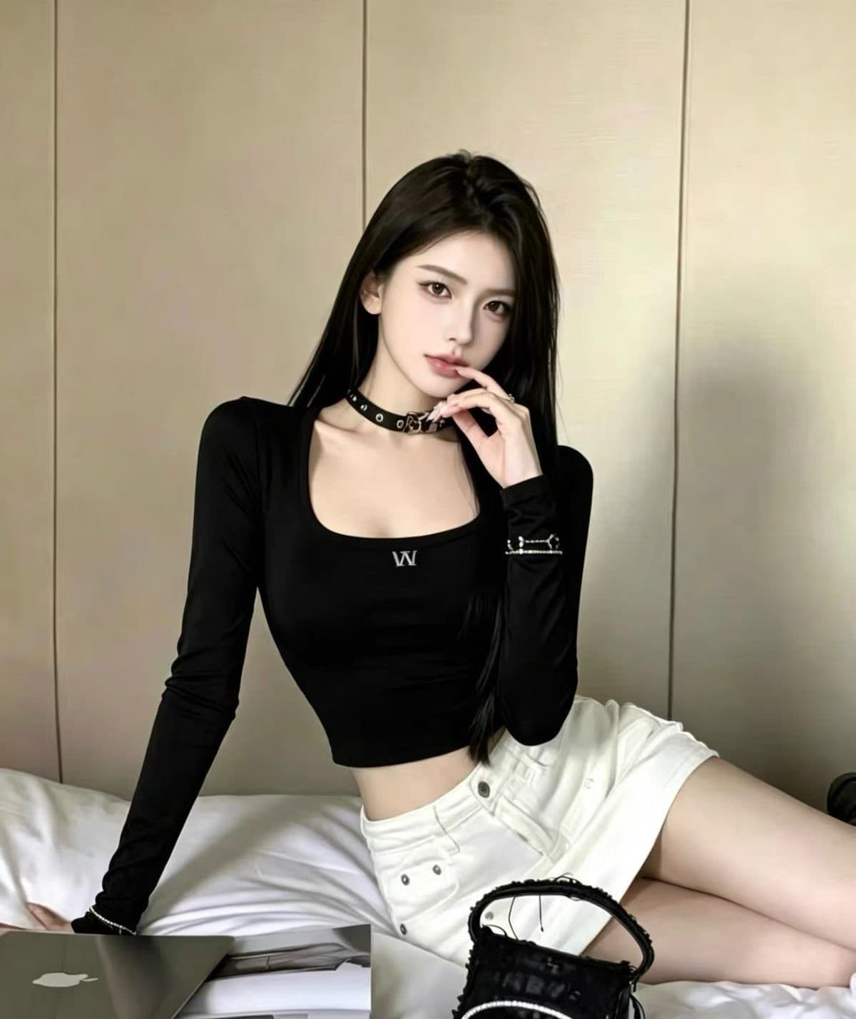 열세 개 2026 가을 새로운 아메리칸 핫걸 광장 칼라 긴팔 티셔츠 여성 몸매 가꾸기 슬림해 보이는 쇼트 스타일 맨위 상세 이미지 4