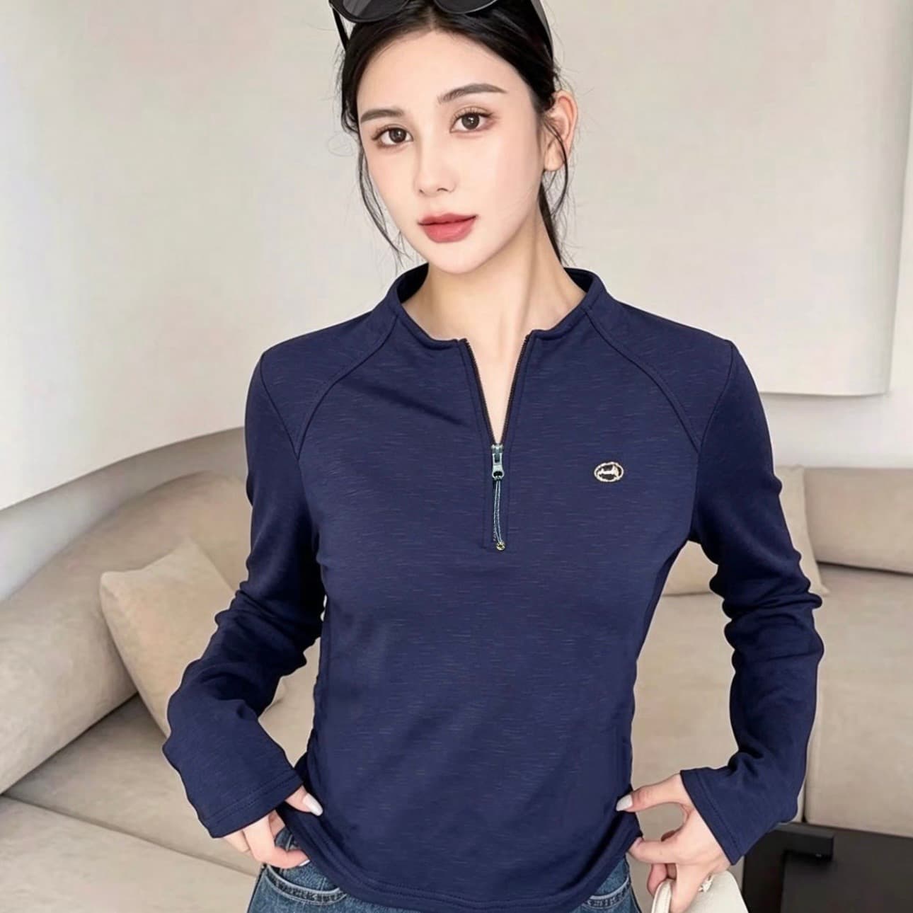 화이트 하프 지퍼 스탠드 칼라 긍정적 인 어깨 긴팔 티셔츠 여성 2026 조기 가을 새로운 특별 잘 생긴 ~ 중 꼬집기 허리 위로 의류 이미지 5