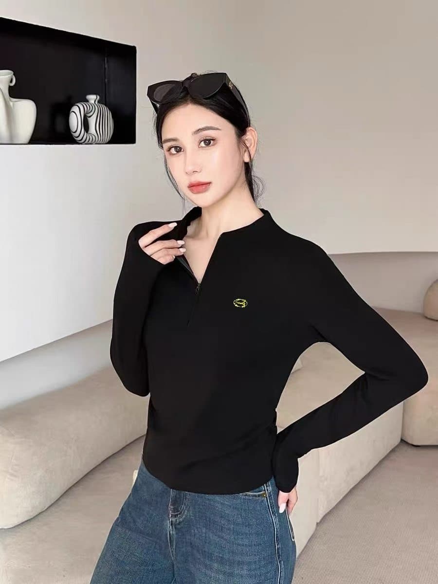 화이트 하프 지퍼 스탠드 칼라 긍정적 인 어깨 긴팔 티셔츠 여성 2026 조기 가을 새로운 특별 잘 생긴 ~ 중 꼬집기 허리 위로 의류 상세 이미지 3