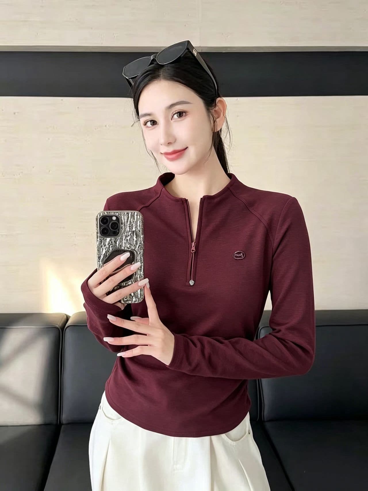 화이트 하프 지퍼 스탠드 칼라 긍정적 인 어깨 긴팔 티셔츠 여성 2026 조기 가을 새로운 특별 잘 생긴 ~ 중 꼬집기 허리 위로 의류 상세 이미지 4