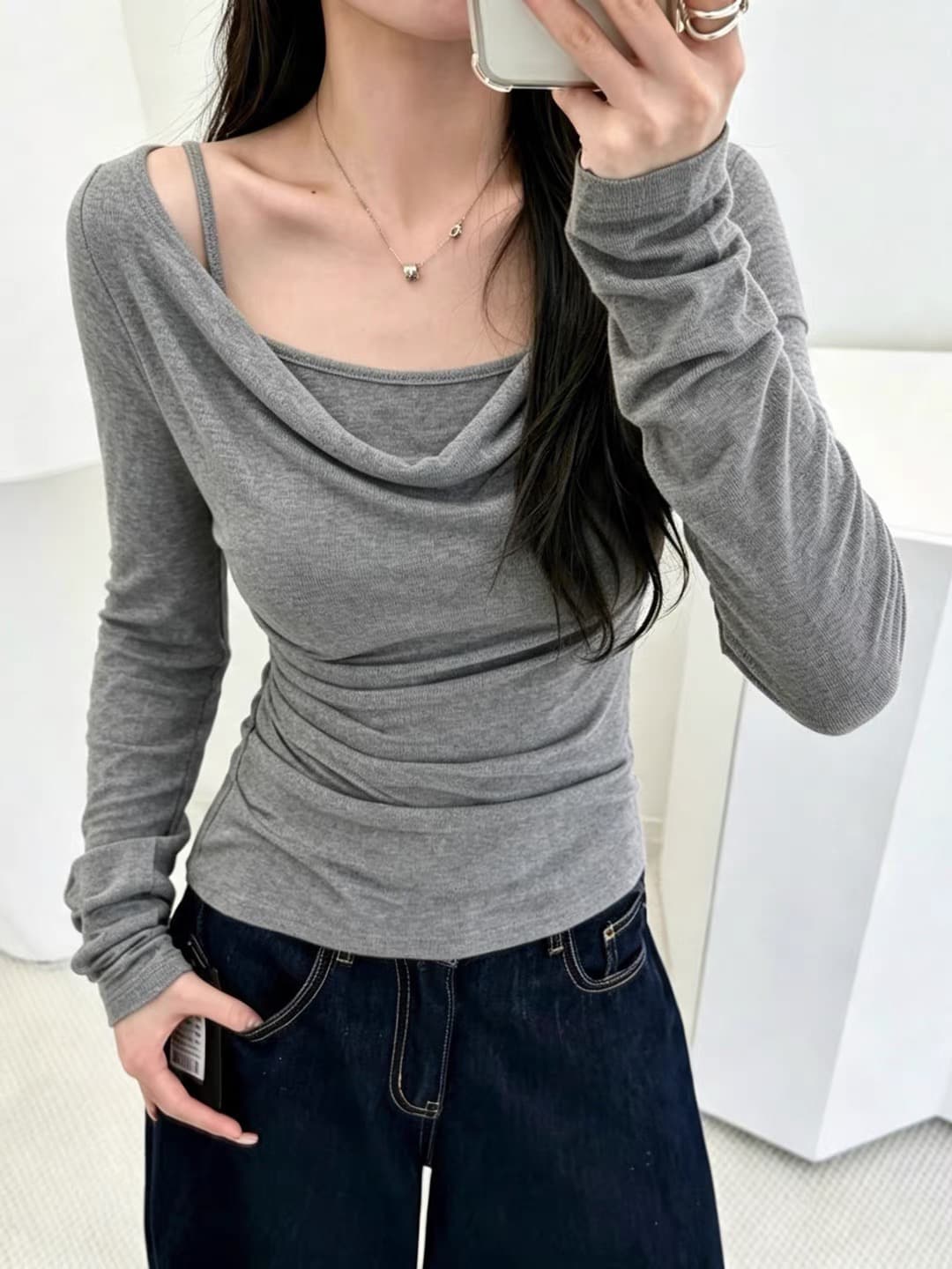 가을 새로운 순수한 욕망 바람 흔들다 칼라 꼬집기 허리 긴팔 티셔츠 여성 회색 페이크 레이어드 디자인 센스 몸매 가꾸기 슬림해 보이는 맨위 상세 이미지 4