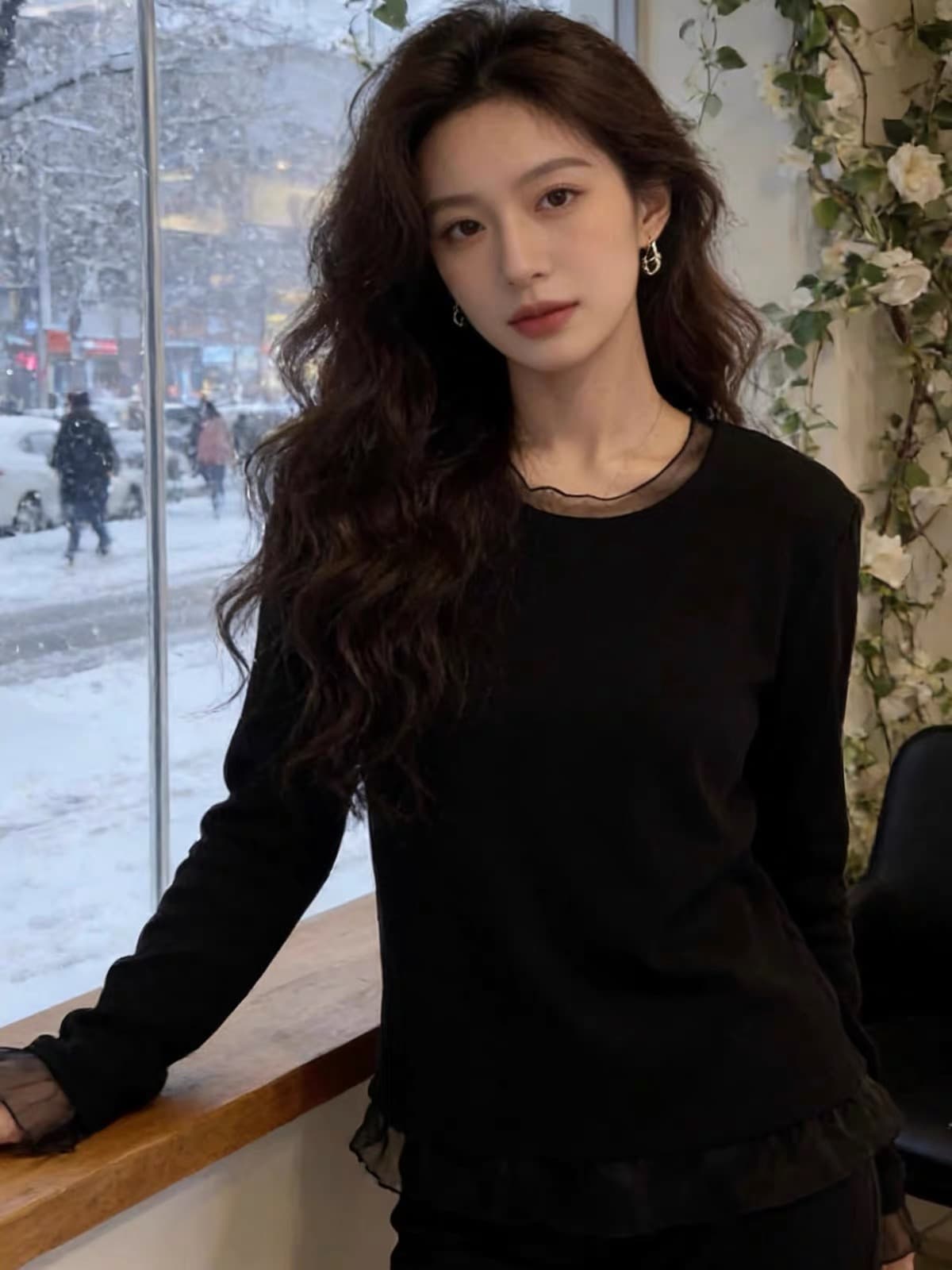 검정색 쉬폰 레이스 패치워크 긴팔 티셔츠 여성 2026 봄 가을 새로운 인사이드 가져 가라. 기본 셔츠 슬림해 보이는 캐주얼 맨위 이미지 3