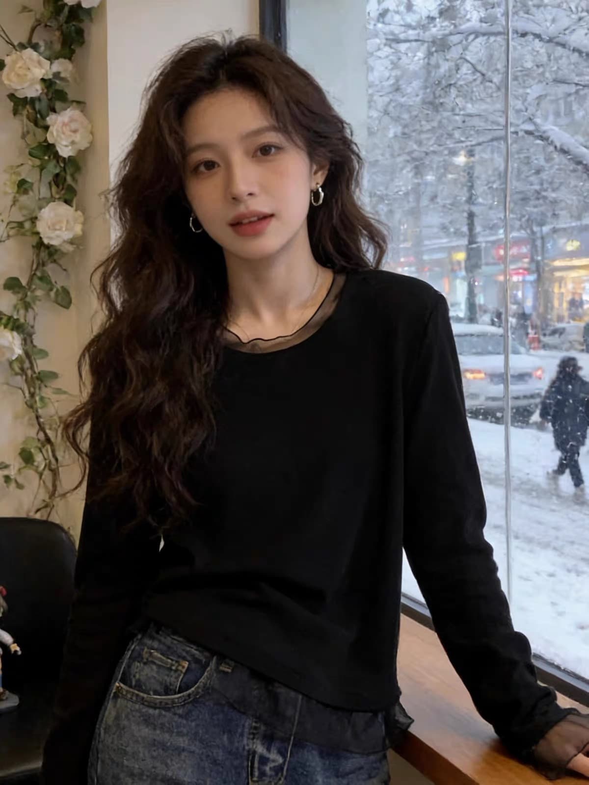 검정색 쉬폰 레이스 패치워크 긴팔 티셔츠 여성 2026 봄 가을 새로운 인사이드 가져 가라. 기본 셔츠 슬림해 보이는 캐주얼 맨위 상세 이미지 1