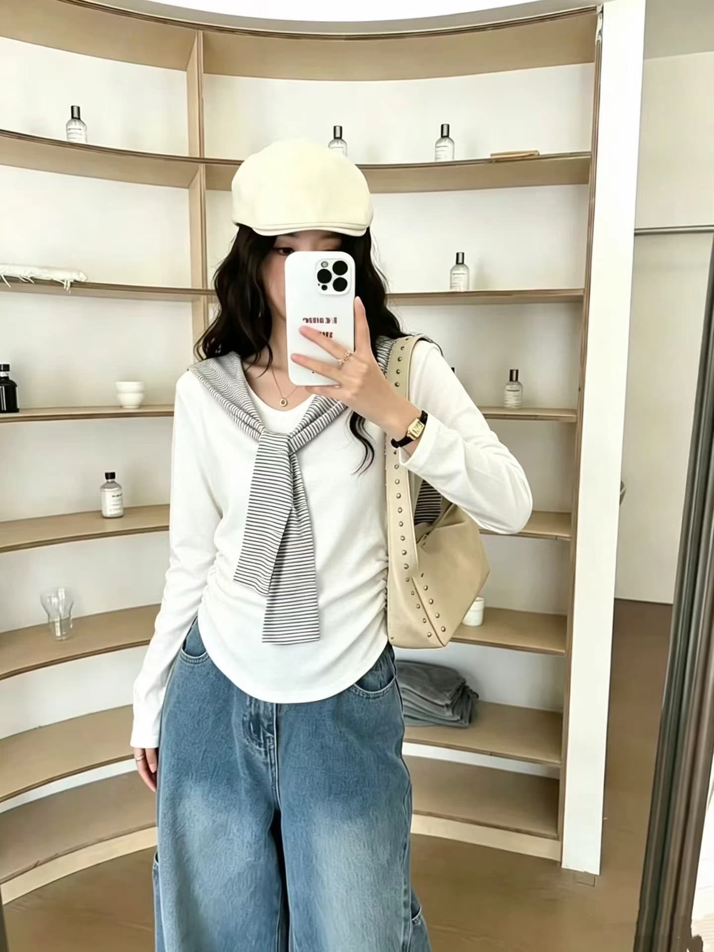 봄 가을 연령 감소 한 부서 스트라이프 패치워크 페이크 레이어드 긴팔 티셔츠 여성 숄 몸매 가꾸기 외국 가스 스택 착용 다용도 맨위
