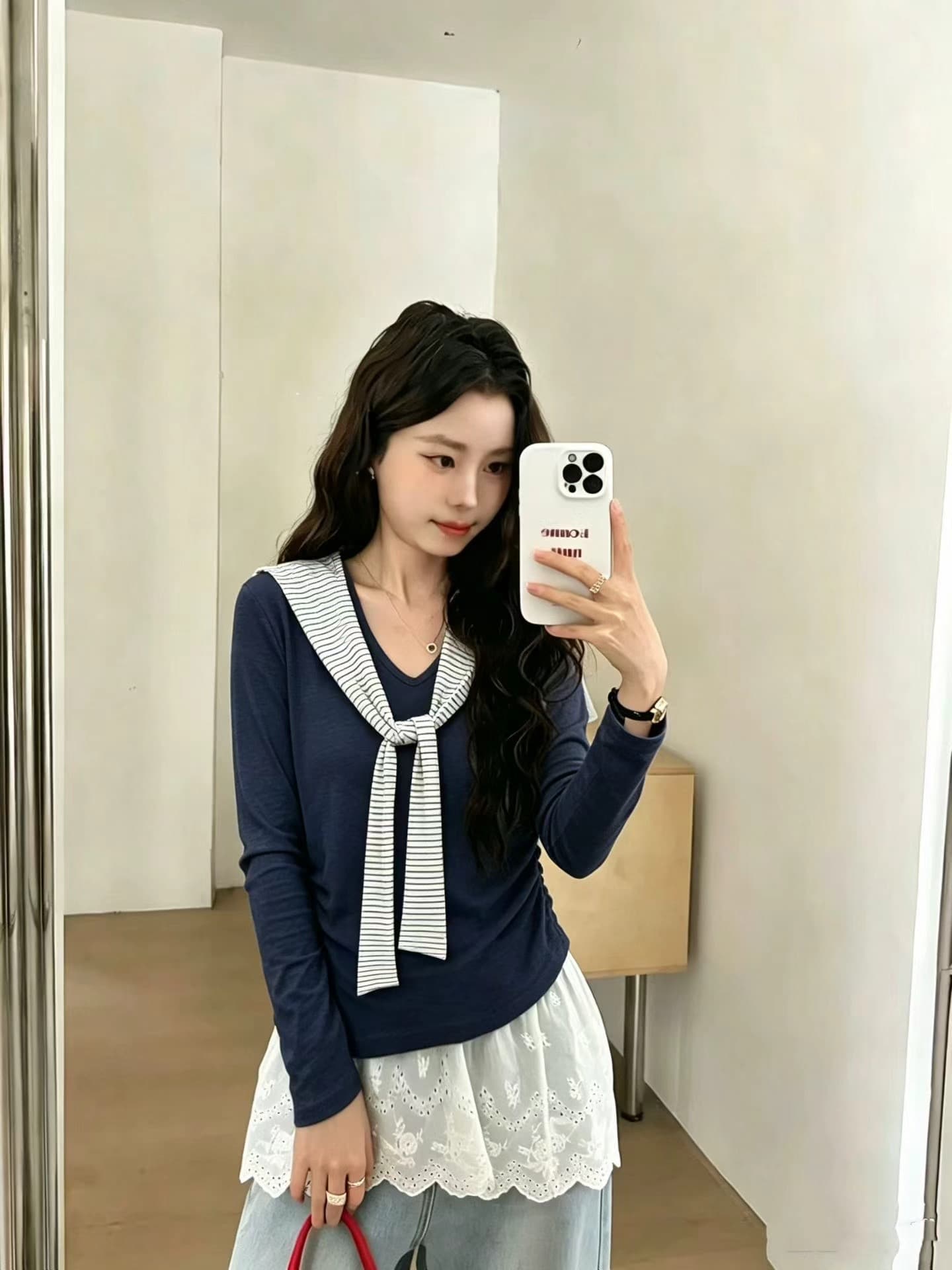 봄 가을 연령 감소 한 부서 스트라이프 패치워크 페이크 레이어드 긴팔 티셔츠 여성 숄 몸매 가꾸기 외국 가스 스택 착용 다용도 맨위 상세 이미지 4