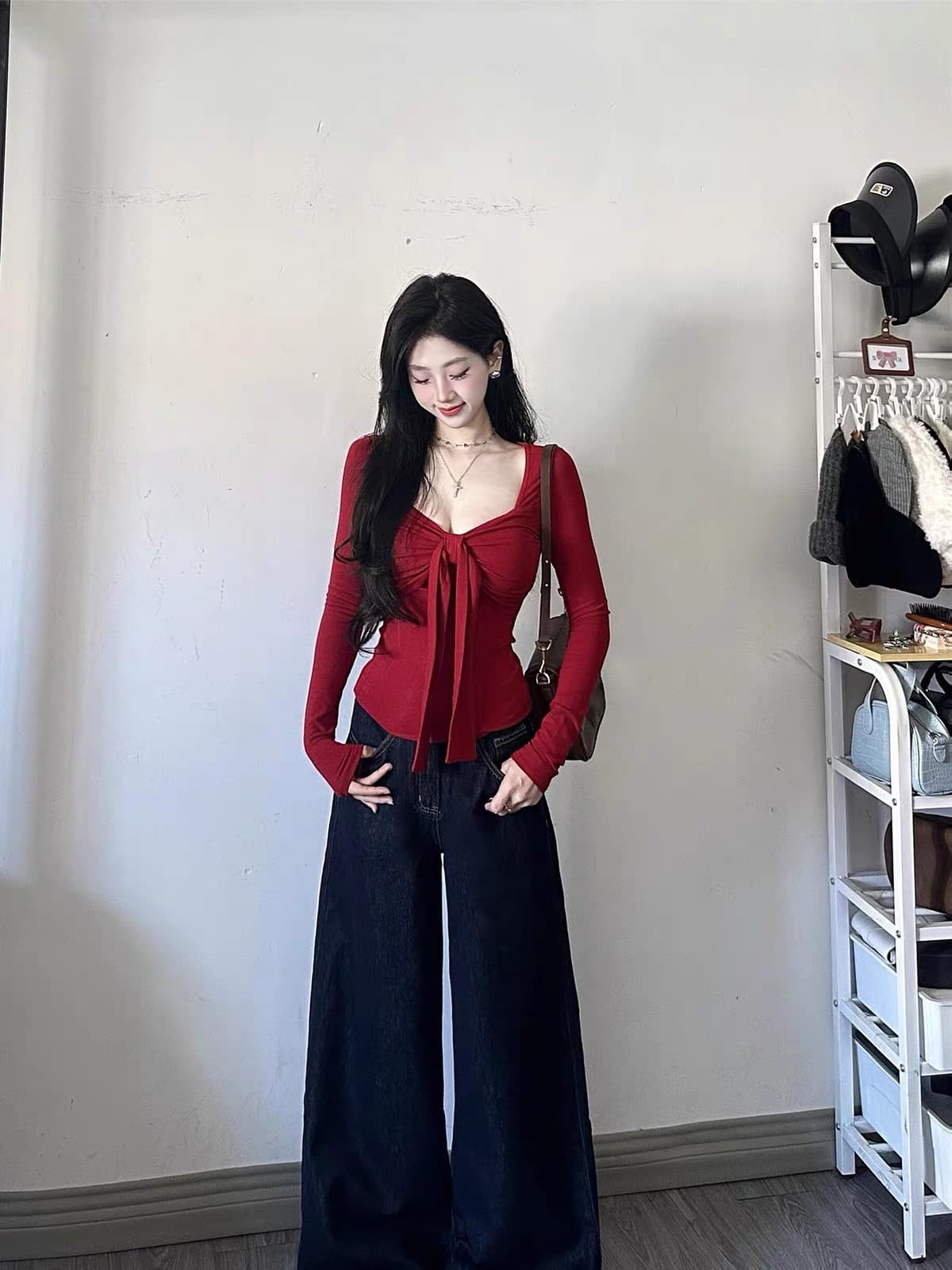 순수한 욕망 핫걸 바람 빨간색 매듭 긴팔 V넥 티셔츠 여성 가을 새로운 몸매 가꾸기 슬림해 보이는 섹시함 외출용 맨위 트렌디 상세 이미지 6