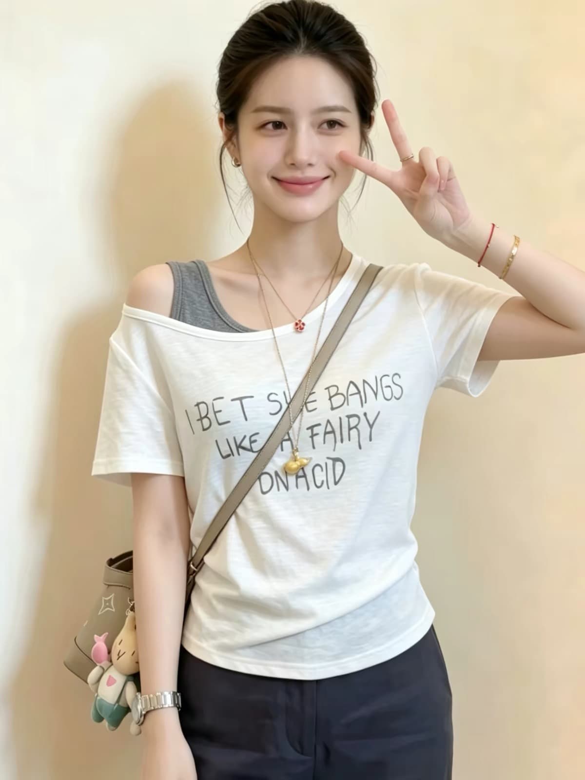 순수한 욕망 바람 화이트 u 칼라 긍정적 인 어깨 반팔 티셔츠 여성 여름 미니멀리즘 빅 사이즈 몸매 가꾸기 디스플레이 몸 다용도 핫걸 맨위 이미지 3