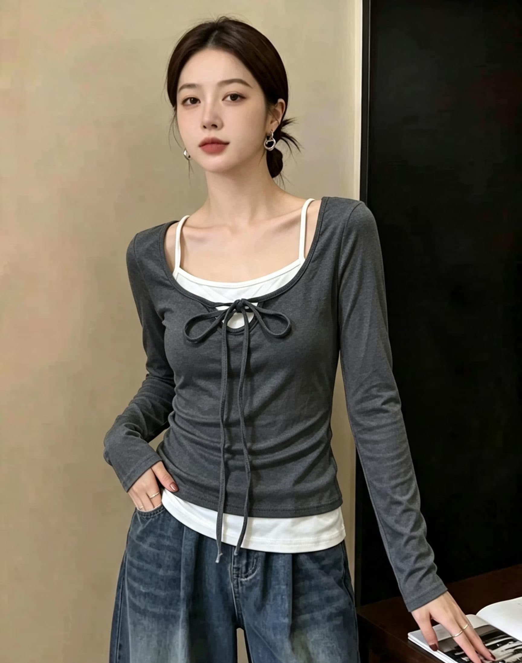 행침 목 레이스업 검정색 페이크 레이어드 긴팔 티셔츠 여성 봄 2026 새로운 몸매 가꾸기 슬림해 보이는 재즈 춤추기 맨위 상세 이미지 3