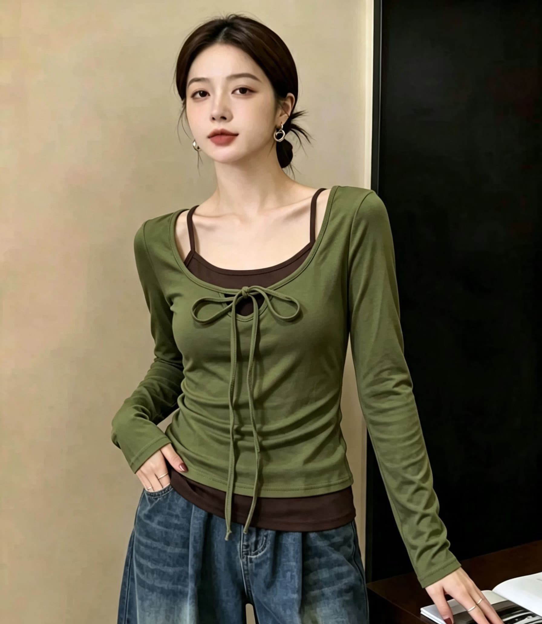 행침 목 레이스업 검정색 페이크 레이어드 긴팔 티셔츠 여성 봄 2026 새로운 몸매 가꾸기 슬림해 보이는 재즈 춤추기 맨위 상세 이미지 5