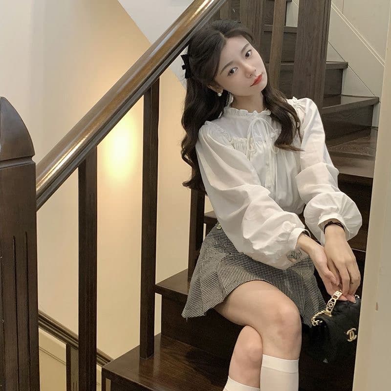 프랑스식 긴팔 여성 셔츠 루즈핏 2024 봄 가을 새로운 디자인 센스 레이스업 맨위 레트로 프릴 셔츠 여성 상세 이미지 5