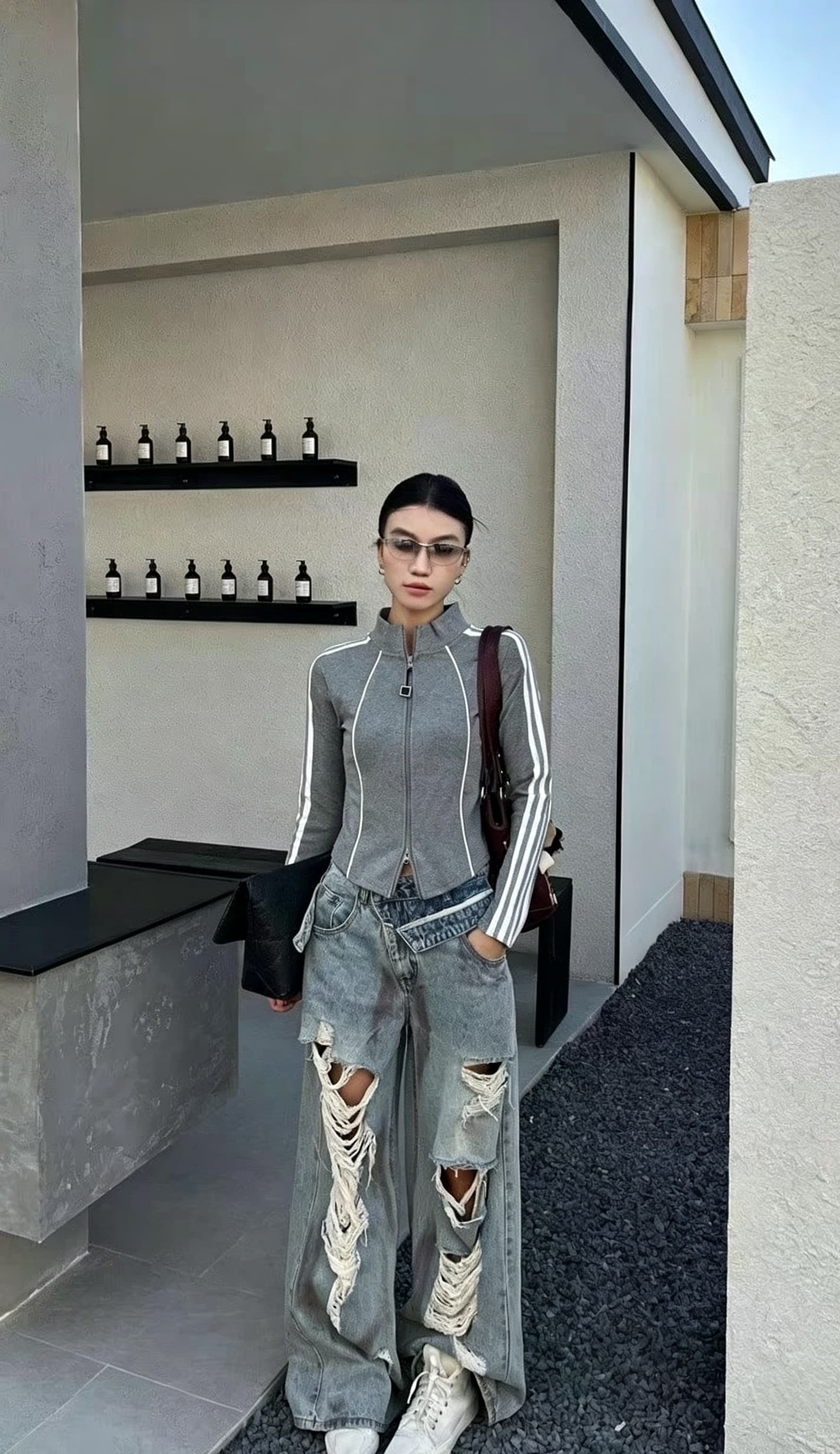 패치워크 스트라이프 긴팔 여성 코트 2026 봄 새로운 패션 유럽 상품 몸매 가꾸기 슬림해 보이는 다용도 스탠드 칼라 맨위 트렌디 상세 이미지 1