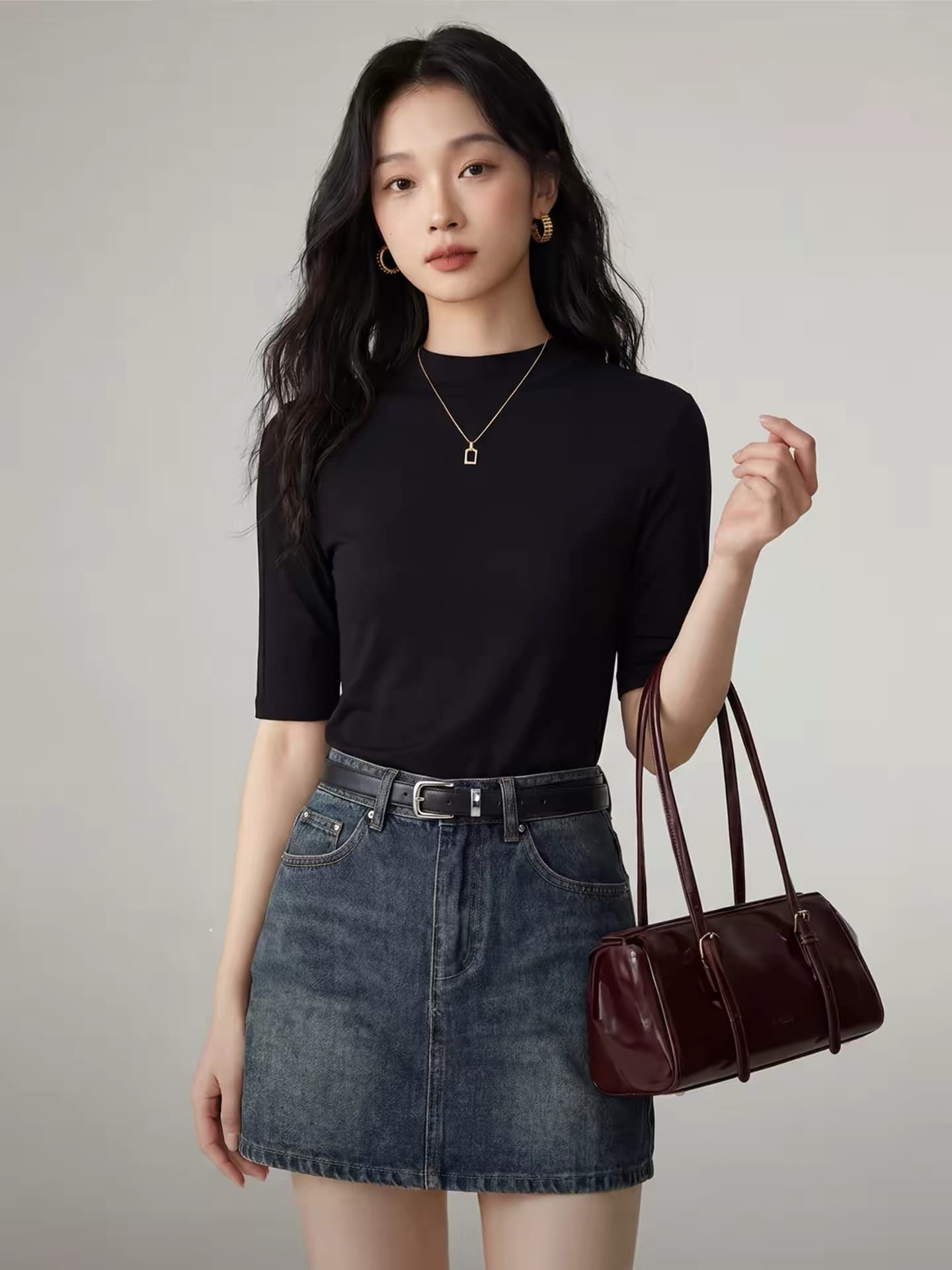 2026 이른 가을 새로운 작은 스탠드 칼라 5 점 소매 티셔츠 여성 몸매 가꾸기 슬림해 보이는 품격 기본 셔츠 미니멀리즘 중간 소매 맨위 상세 이미지 4
