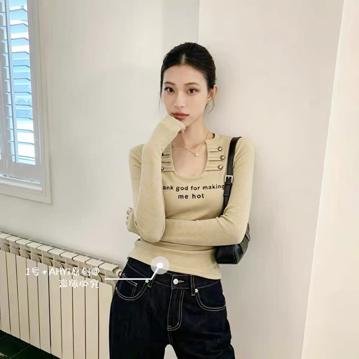 아메리칸 핫걸 u 칼라 긍정적 인 어깨 긴팔 티셔츠 여성 2026 이른 가을 새로운 몸매 가꾸기 슬림해 보이는 인사이드 가져 가라. 기본 셔츠 맨위 이미지 5