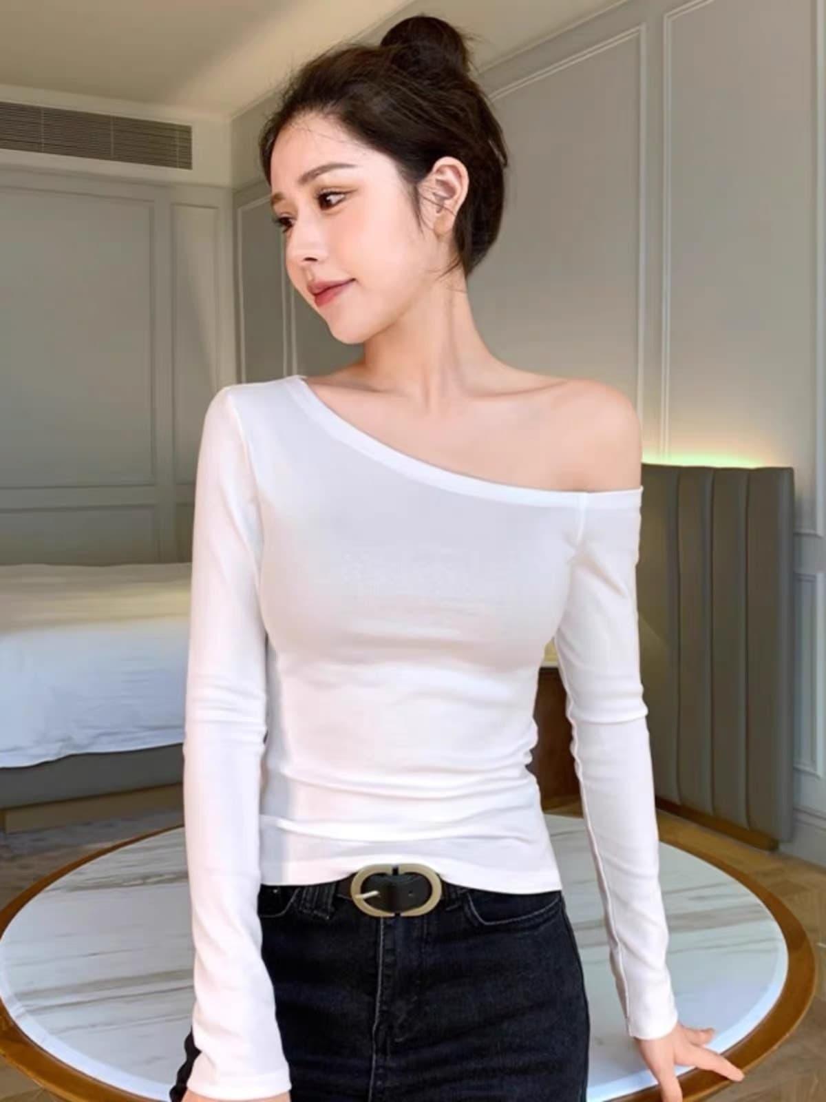 순수한 욕망 비스듬한 어깨 긴팔 티셔츠 여성 가을 겨울철 타이트 슬림해 보이는 기본 셔츠 인사이드 가져 가라. 품격 오프숄더 오프숄더 맨위 상세 이미지 5