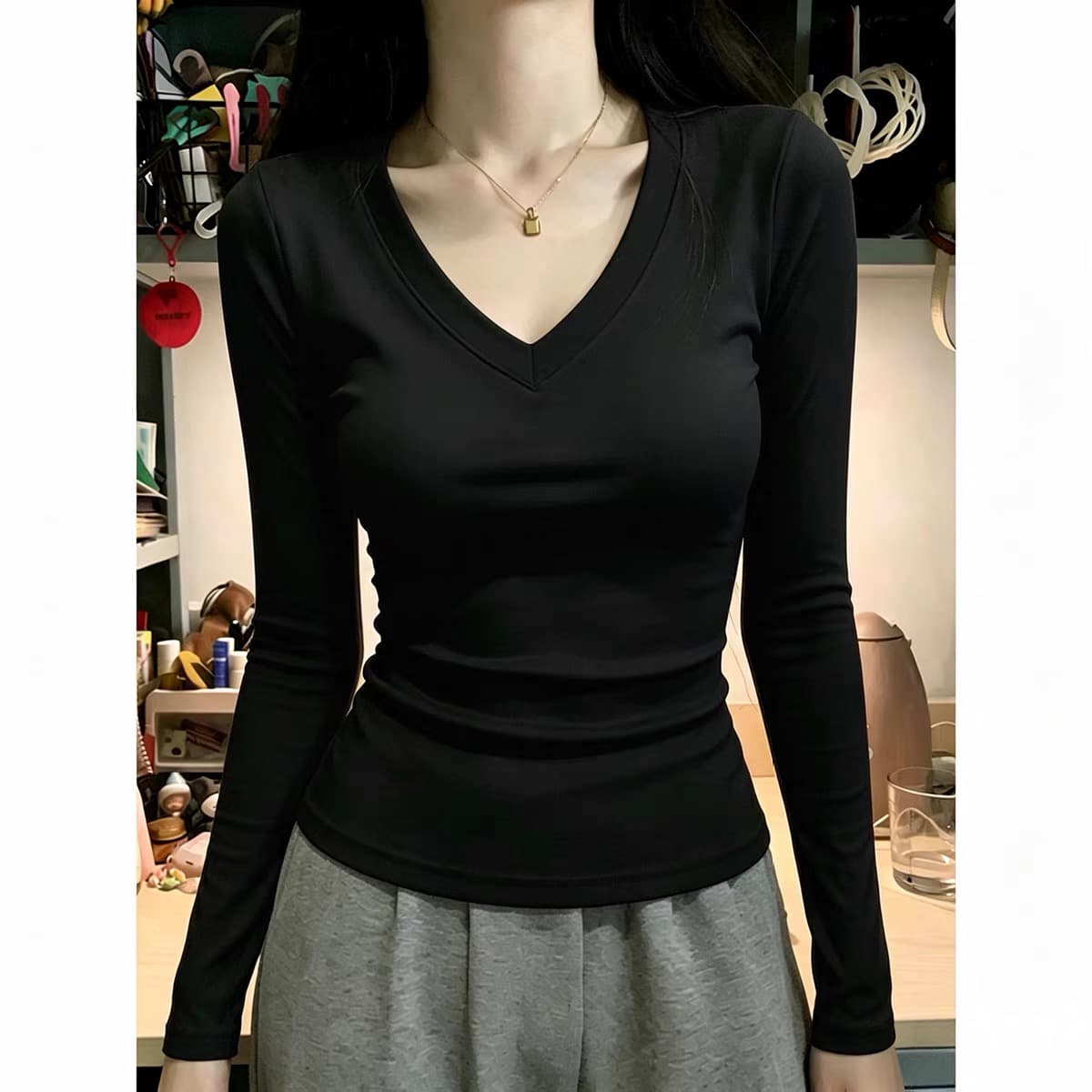 화이트 한 부서 긍정적 인 어깨 V넥 긴팔 티셔츠 여성 초기 가을 착용 가져 가라. 몸매 가꾸기 슬림해 보이는 외출용 인사이드 가져 가라. 기본 셔츠 맨위 이미지 5