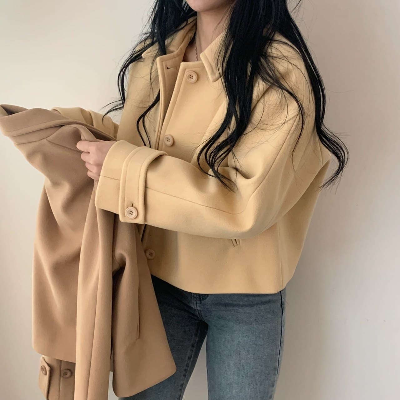 부드러운 바람 양면 양모 모직 쇼트 스타일 맨위 가을 겨울 새로운 품격 루즈핏 디스플레이 흰 머리카락 외부 여성 세트 상세 이미지 3