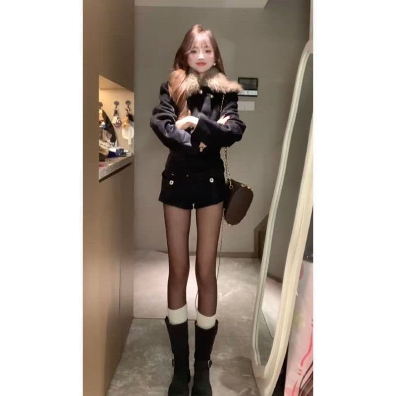 화이트 작은 물고기 오리지널 한 부서 모피 칼라 모직 재킷 여성 초 겨울 몸매 가꾸기 슬림해 보이는 자이언트 잘 생긴 검정색 쇼트 스타일 두꺼움 재킷 상세 이미지 3