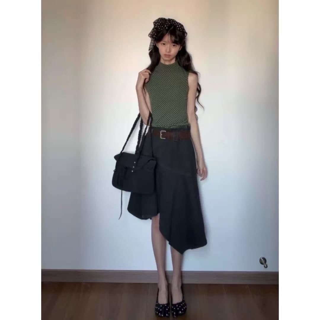 달콤한 도움말 불규칙 데님 반신 스커트 여성 여름 중간 길이 레트로 디자인 센스 작은 대중 검정색 하이웨이스트 A라인 스커트 이미지 4