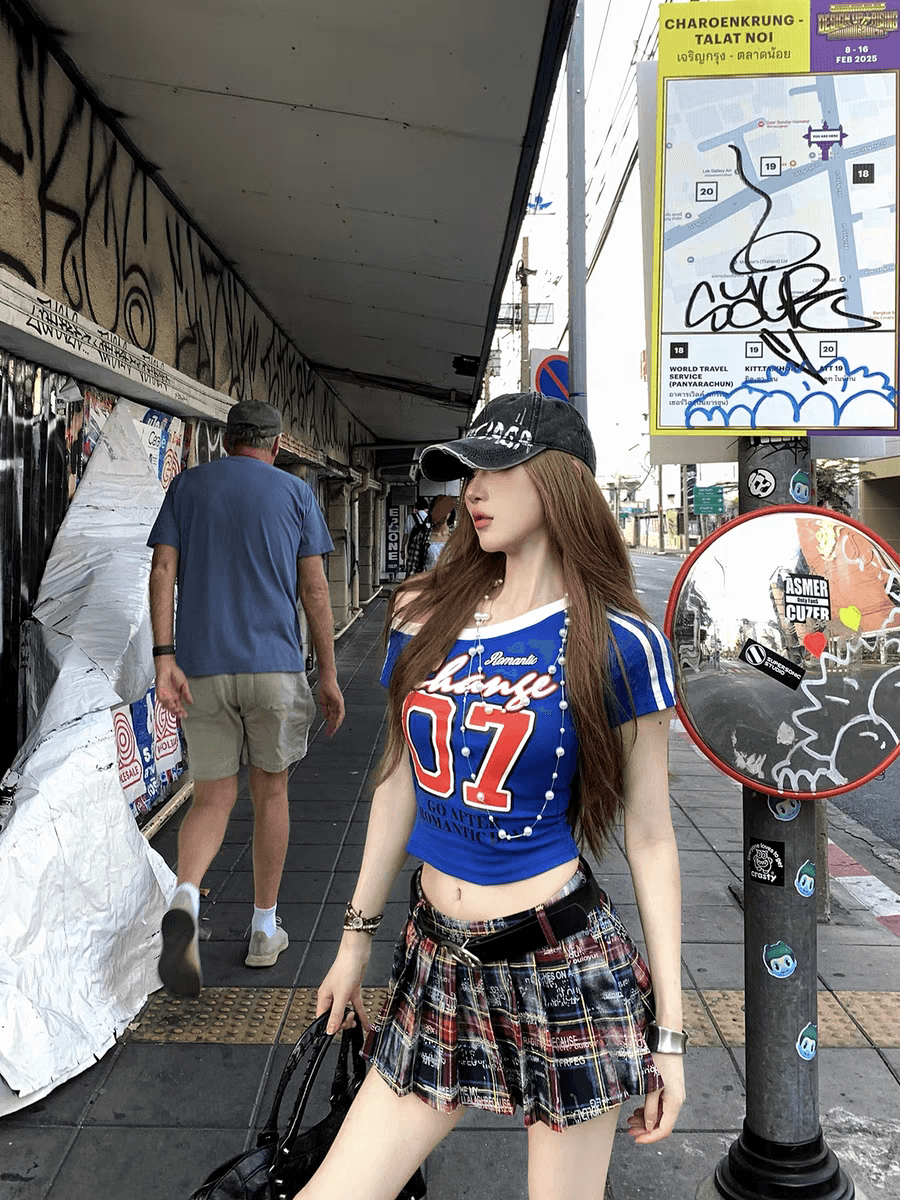 아메리칸 순수한 욕망 바람 핫걸 비스듬한 어깨 스트라이프 티셔츠 여성 여름 새로운 몸매 가꾸기 쇼트 스타일 재즈 댄스 오프숄더 맨위 여성 이미지 4