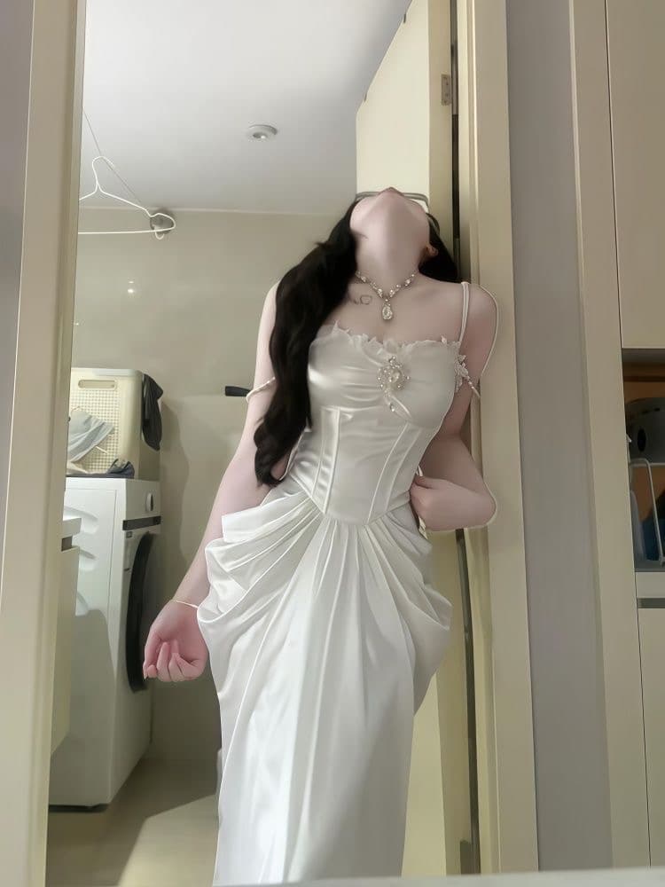 빛 예복 생일 치마 고급 센스 빛 럭셔리 작은 대중 부유 한 가족 천 금빛 바람 무거운 작업 인어 꼬리 슬립 생선뼈 드레스 이미지 2