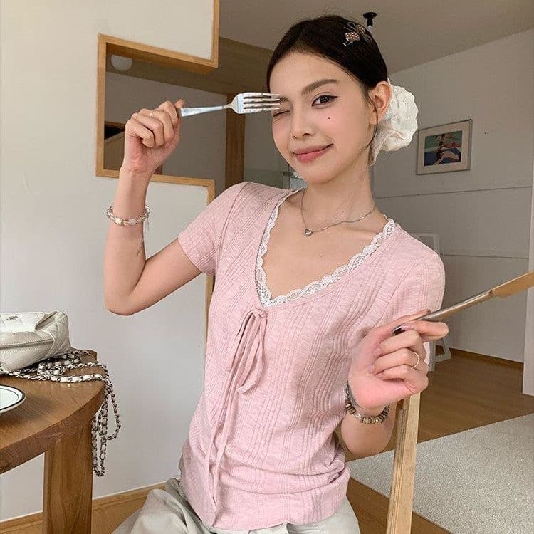 송 긍정적 인 En 보라색 V넥 레이스 스트랩 반팔 티셔츠 여성 여름 한 부서 몸매 가꾸기 슬림해 보이는 긍정적 인 어깨 다용도 작은 맨위 이미지 3