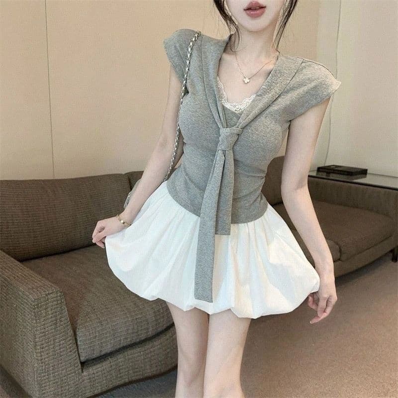 한 부서 260gt 슬림해 보이는 해군 Chic 디자인 맨위 블루 색상 스트랩 긍정적 인 어깨 반팔 여름 새로운 몸매 가꾸기 이미지 4