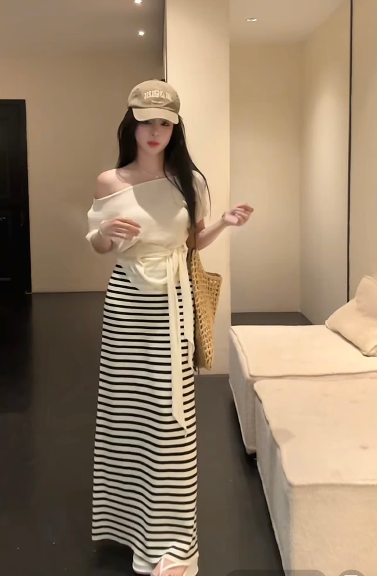 huihui 여름 한 부서 느긋한 바람 맨위 경기 스트라이프 반신 스커트 슬림해 보이는 다용도 세트 l0619 상세 이미지 1