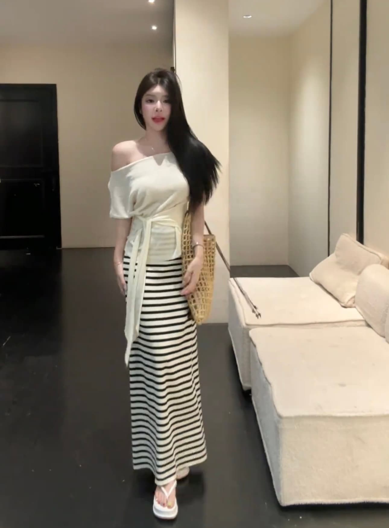 huihui 여름 한 부서 느긋한 바람 맨위 경기 스트라이프 반신 스커트 슬림해 보이는 다용도 세트 l0619 상세 이미지 14