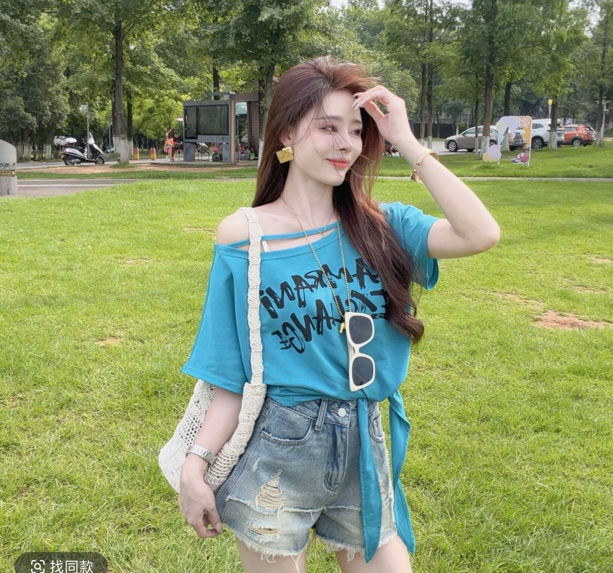 샤오 크릭 의류 여름 새로운 순수한 욕망 바람 비스듬한 오프숄더 알파벳 프린트 다용도 슬림해 보이는 반팔 티셔츠 5528 상세 이미지 3