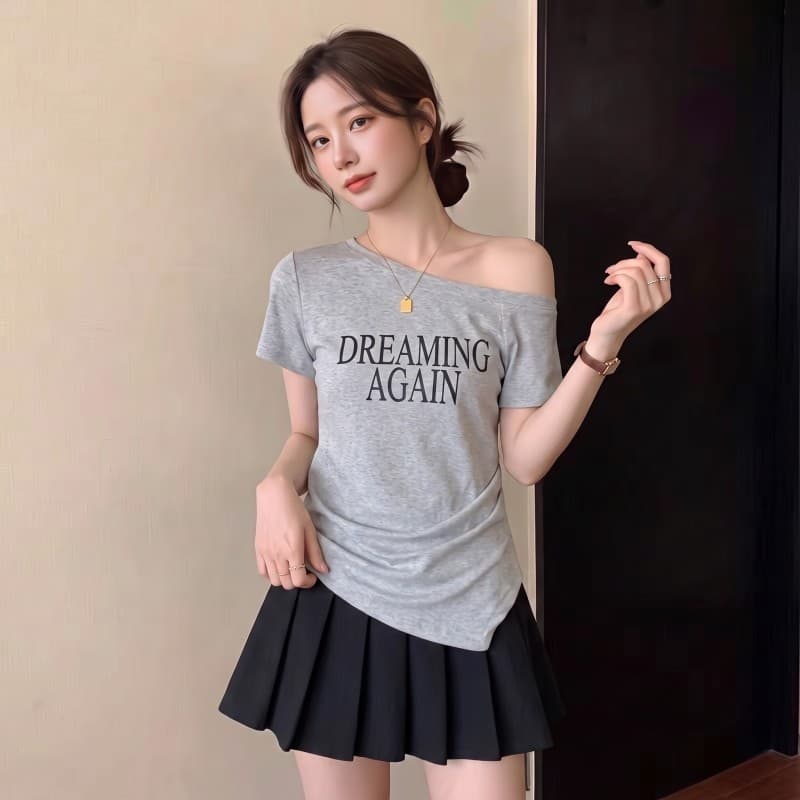실사 빅 사이즈 지방 mm 여름 새로운 심장 기계 비스듬한 칼라 오프숄더 알파벳 프린트 불규칙 밑단 반팔 티셔츠 상세 이미지 2