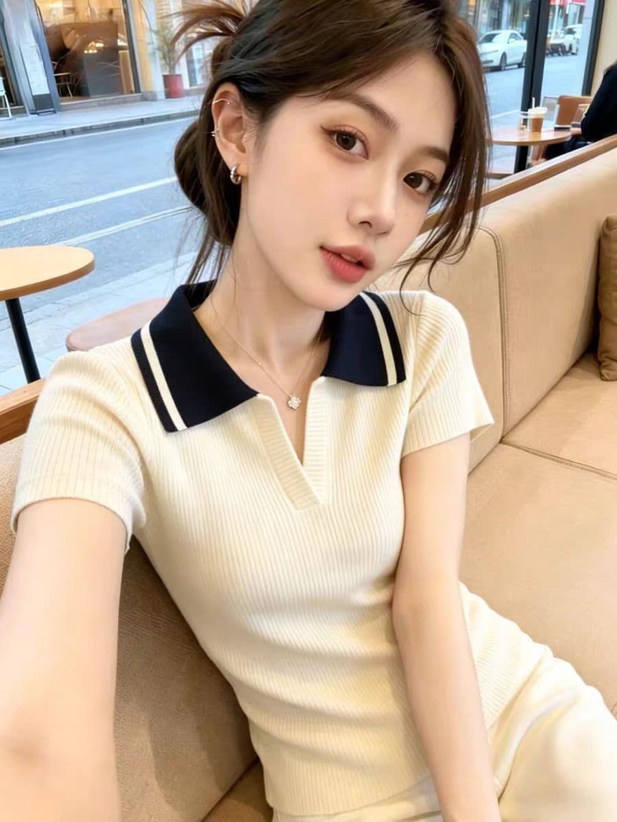 한 부서 POLO 칼라 배색 얼음 실크 반팔 니트 스웨터 여성 2026 여름 새로운 몸매 가꾸기 슬림해 보이는 외국 가스 짧은 맨위 상세 이미지 3