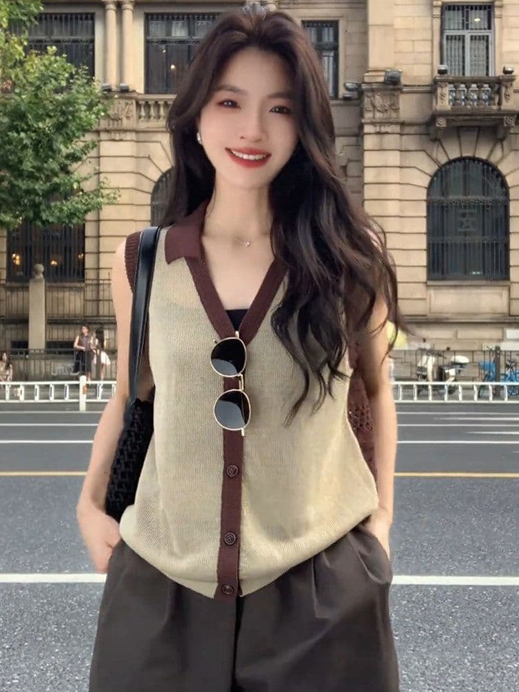 오래된 돈 바람 배색 폴로 칼라 민소매 니트 스웨터 여성 2026 여름 새로운 싱글 줄 버튼 캐주얼 슬림해 보이는 다용도 맨위 상세 이미지 2